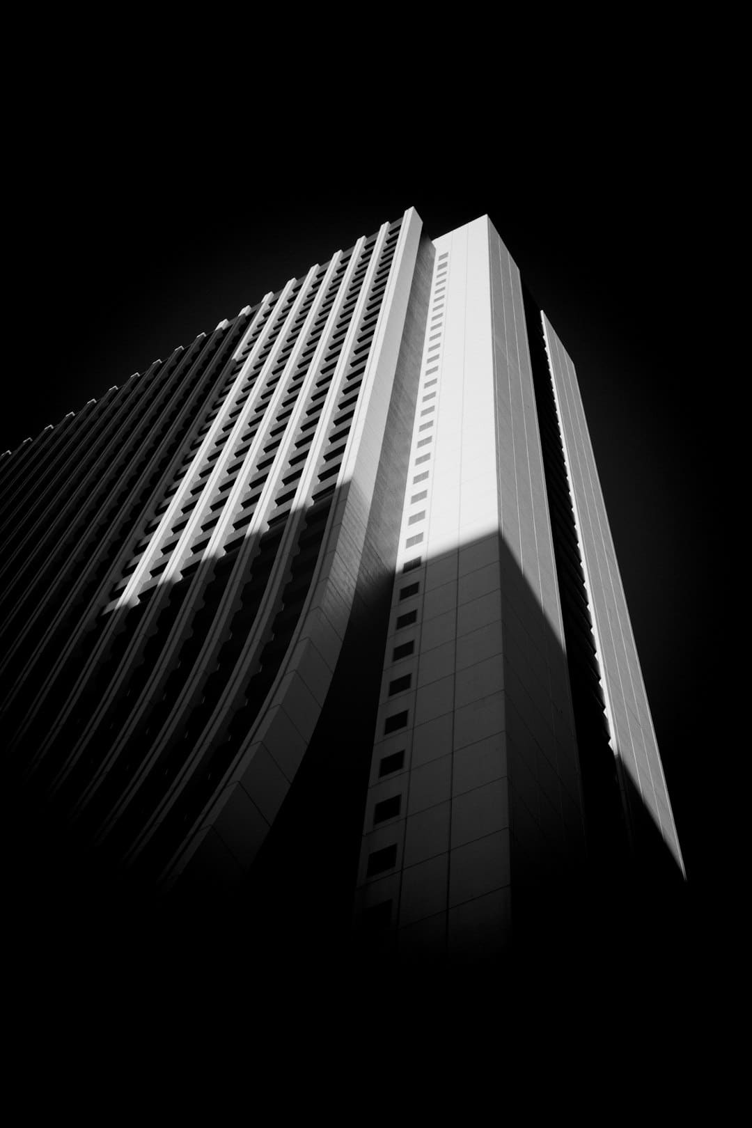 爱新觉罗·媚《亚洲新声》舞台厚意献唱《爱错》 创造新单行将来袭 